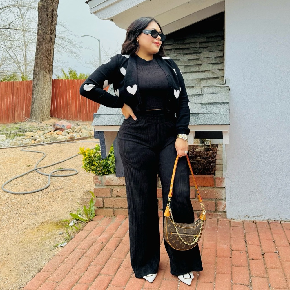 ✅🌼I am POSHMARK ambassador ❤️shop with confidence - Picture 5 of 17